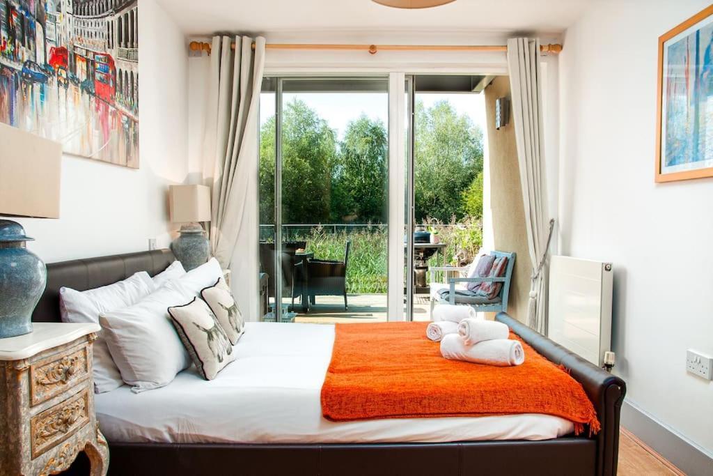Blueberry Cottage - Lower Mill Estate Somerford Keynes Екстер'єр фото