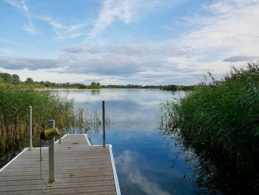 Blueberry Cottage - Lower Mill Estate Somerford Keynes Екстер'єр фото